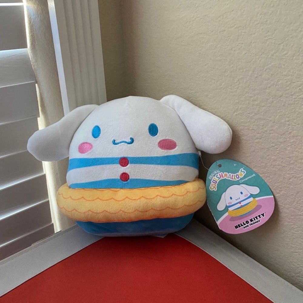 6.5” Cinnamoroll Squishmallow